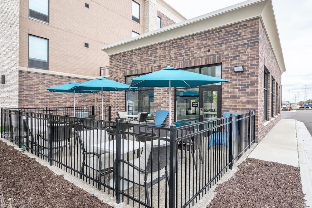 Hampton Inn & Suites - Allen Park Kültér fotó