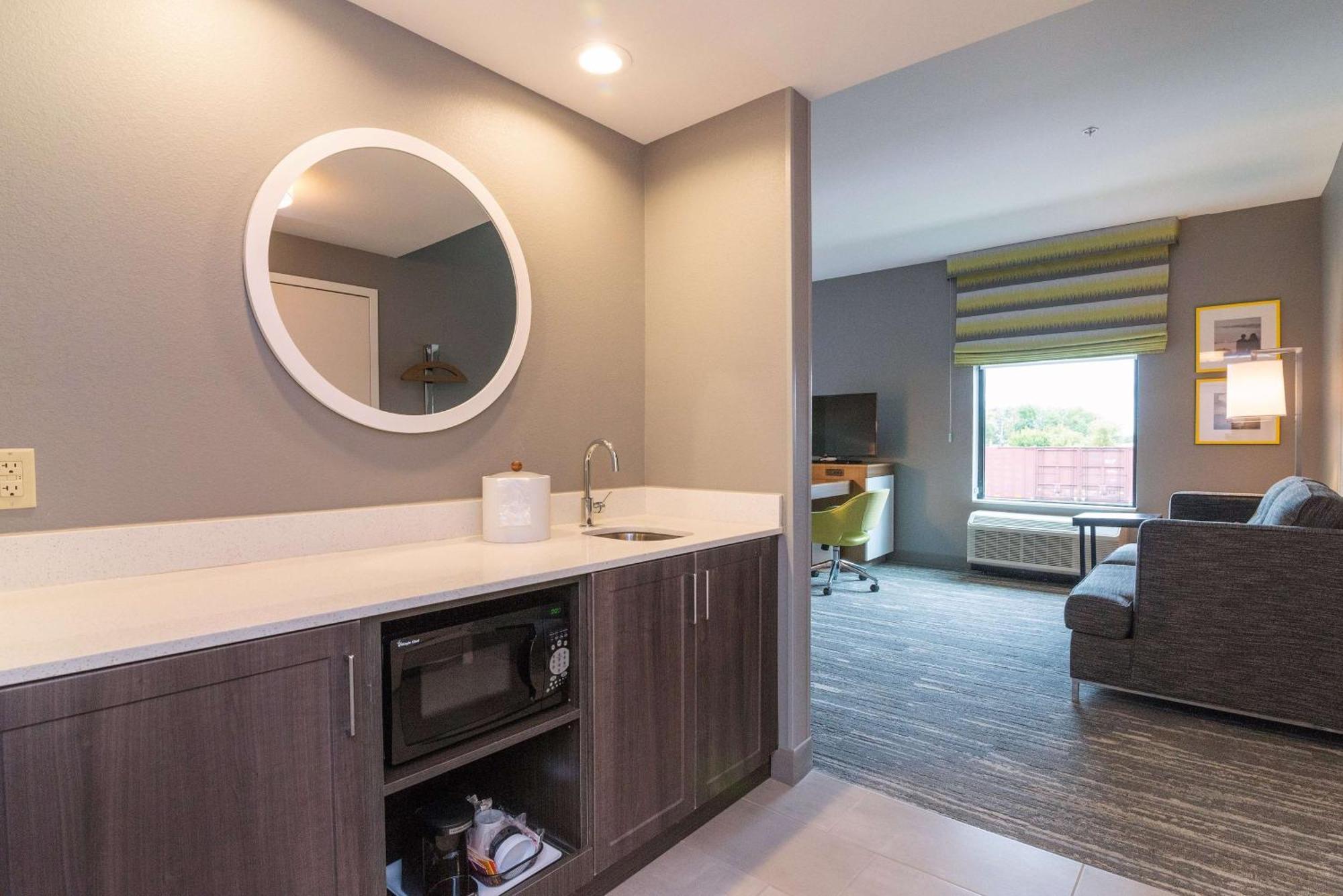 Hampton Inn & Suites - Allen Park Kültér fotó